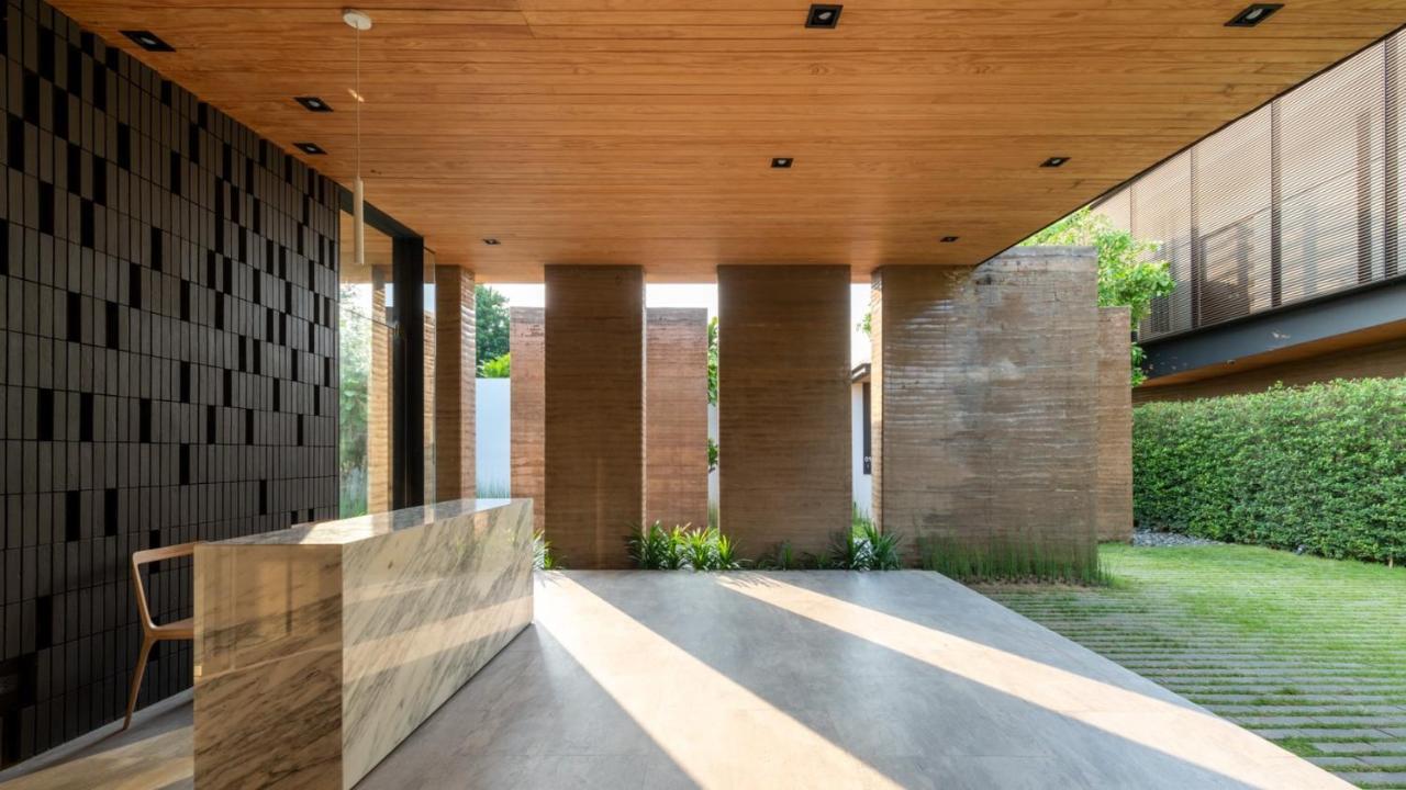 Tara Villa Kanchanaburi Exterior photo